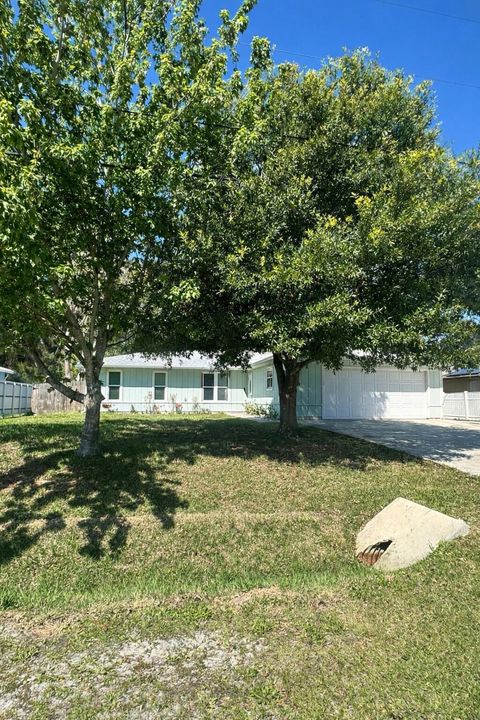 5909 Seagrape Drive Fort Pierce FL 34982