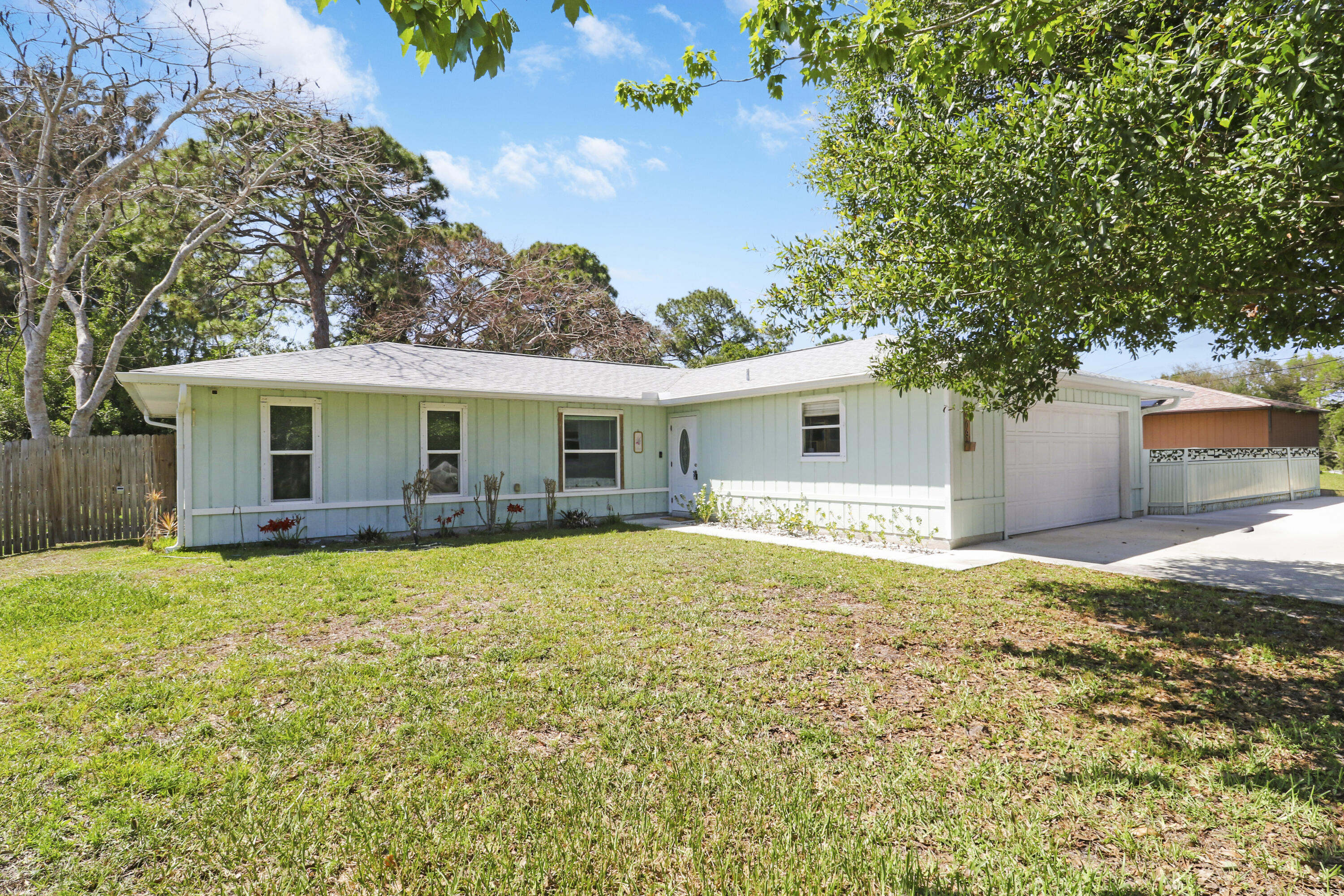 INDIAN RIVER ESTATES UNIT 8 - Residential