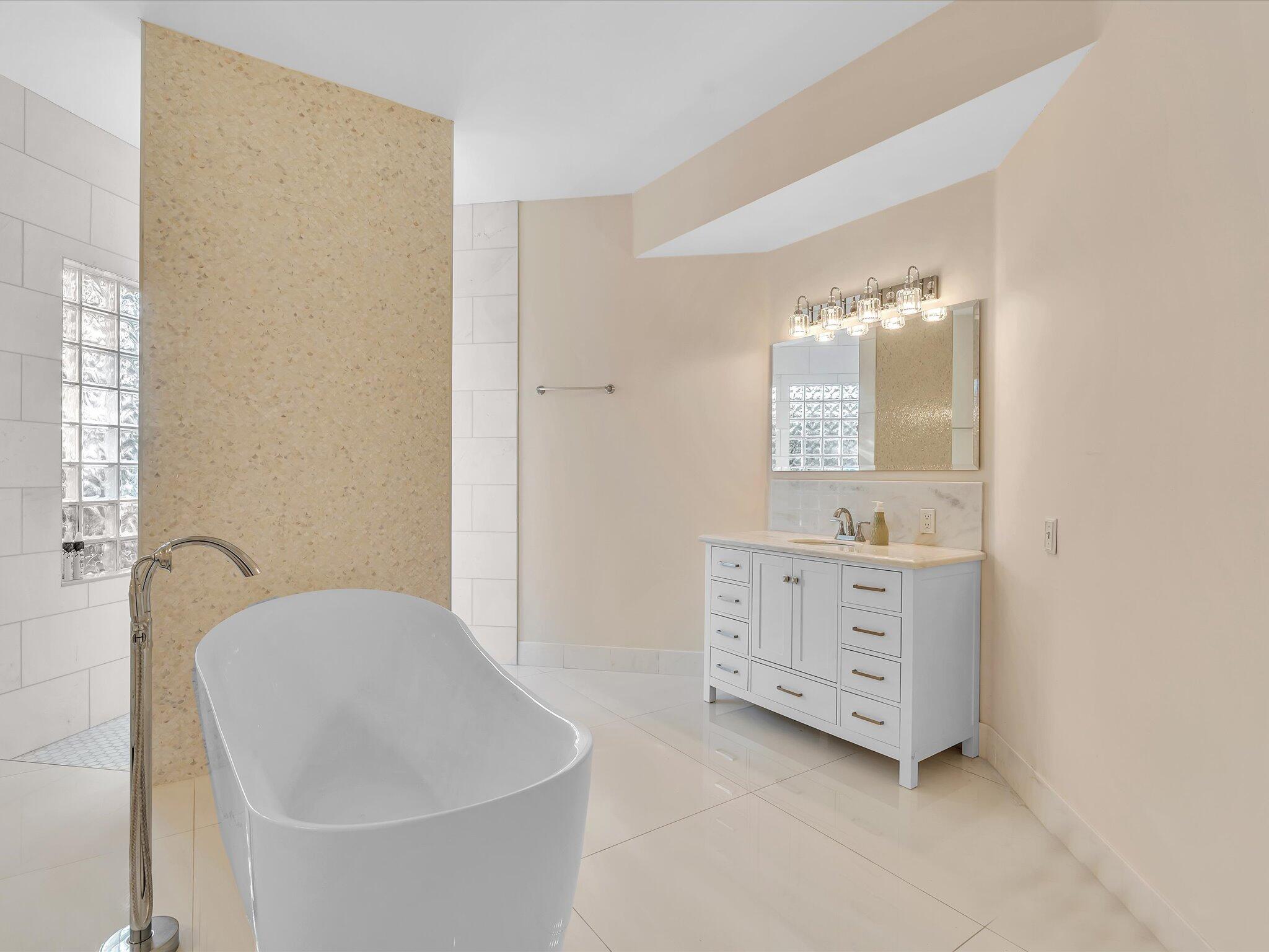 The Sticks 111-12 B - Residential