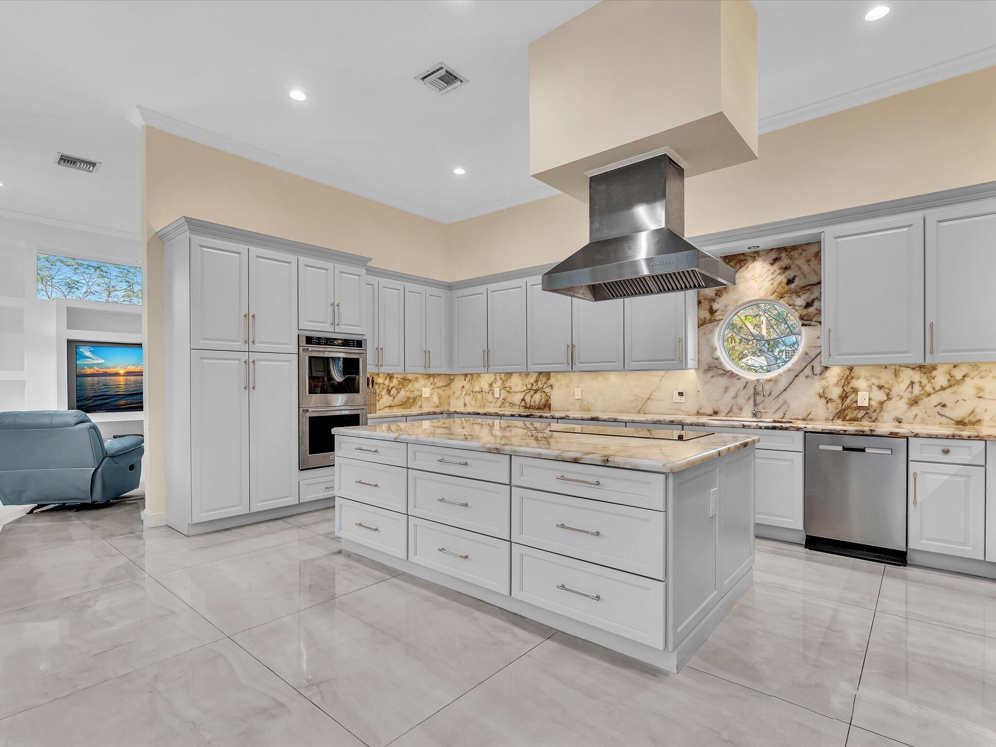 The Sticks 111-12 B - Residential