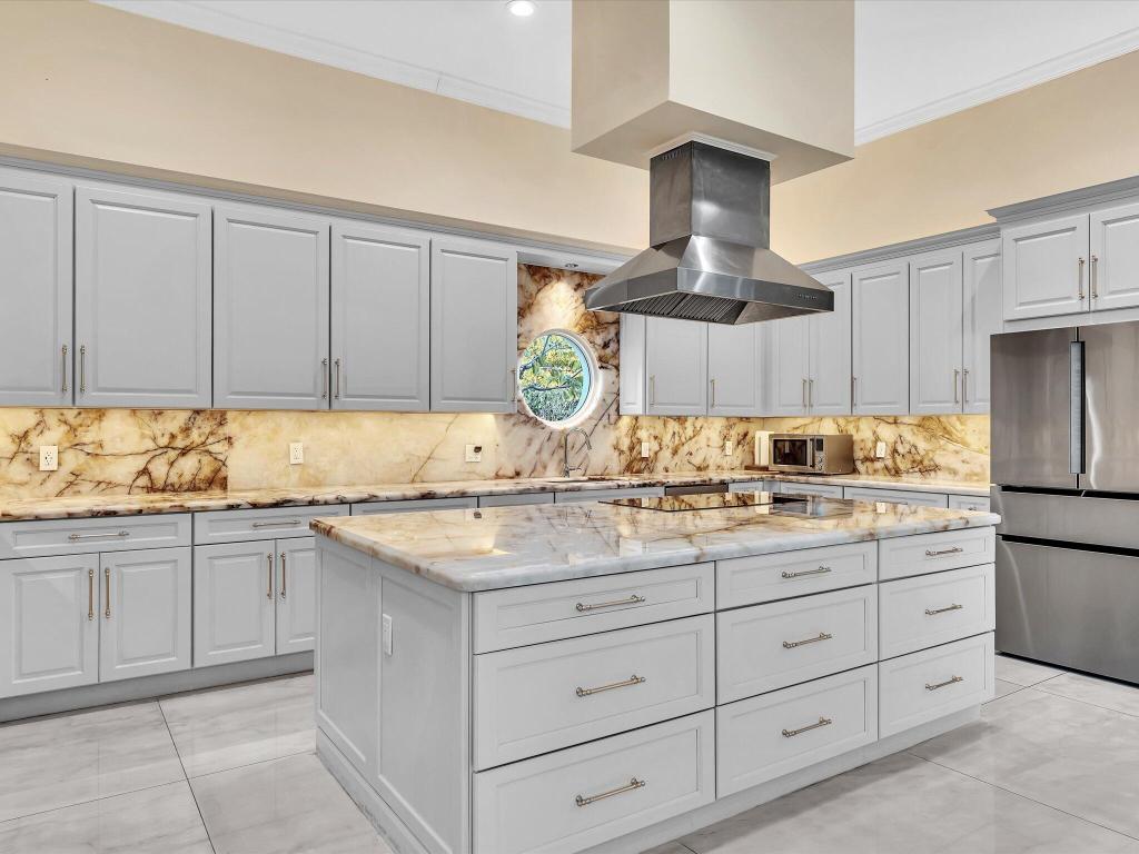 The Sticks 111-12 B - Residential