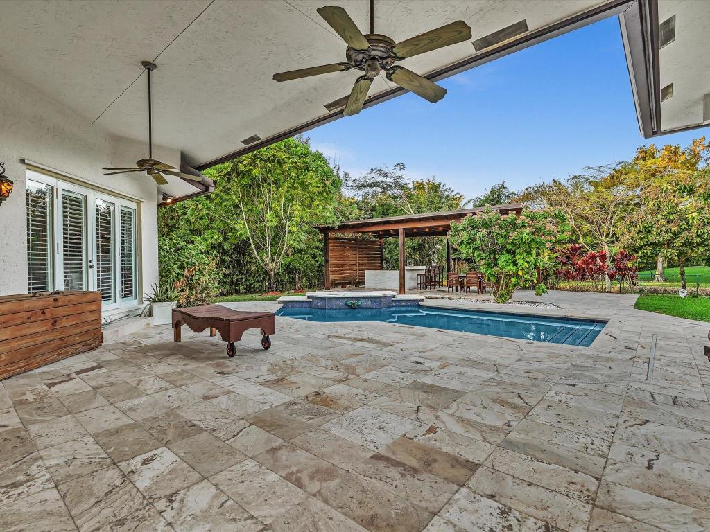 The Sticks 111-12 B - Residential