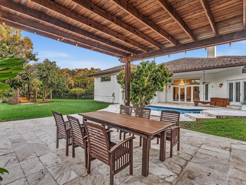 The Sticks 111-12 B - Residential