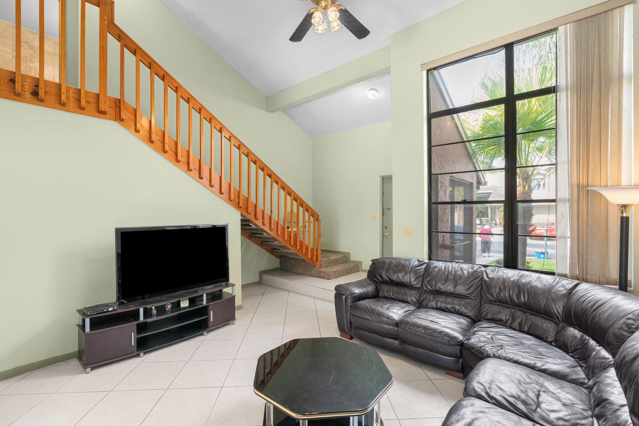 22384 Thousand Pines Ln