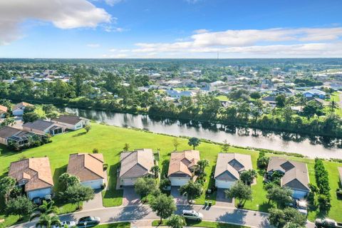 A home in Port St Lucie