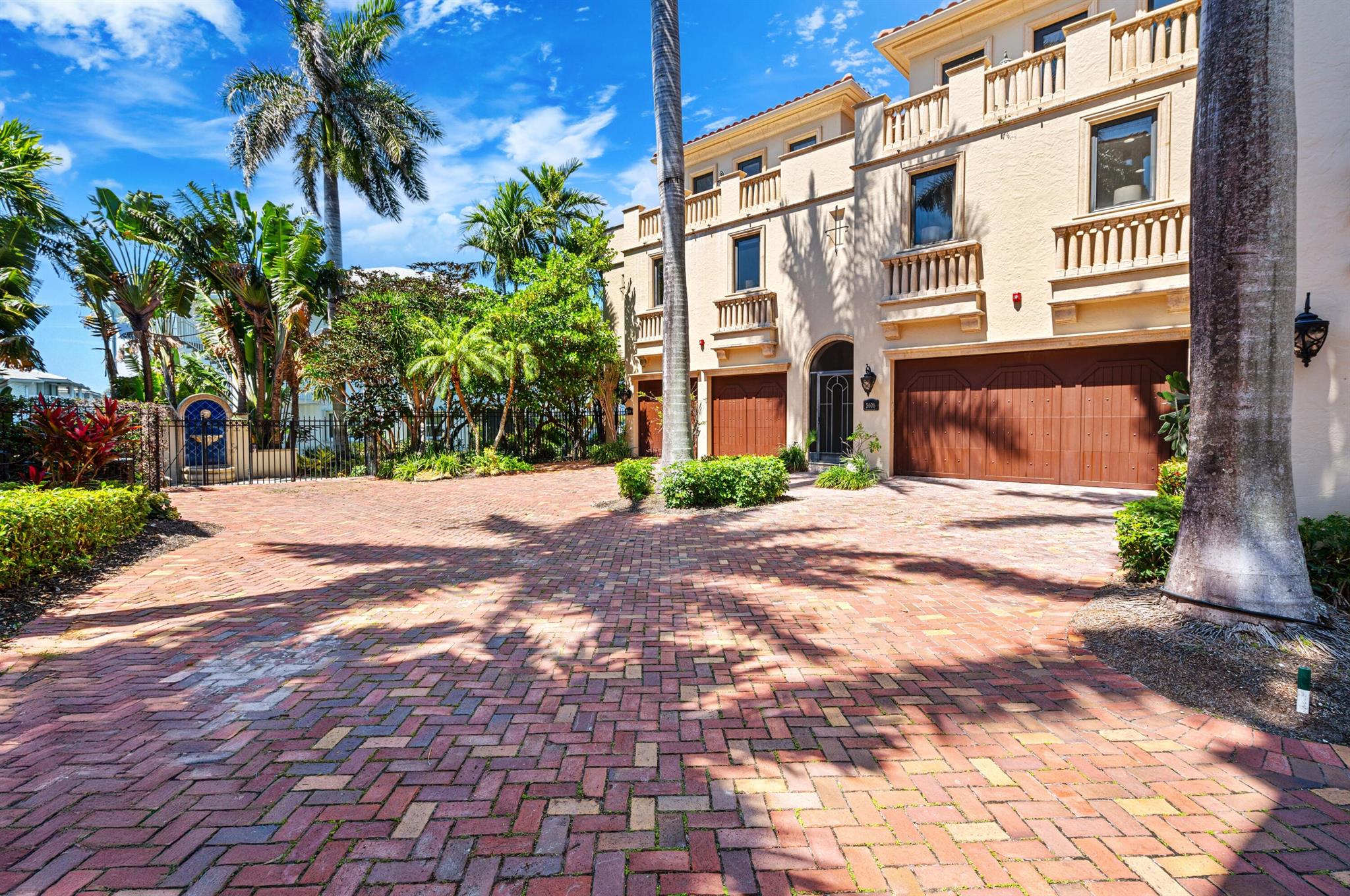 5606 N Ocean Boulevard