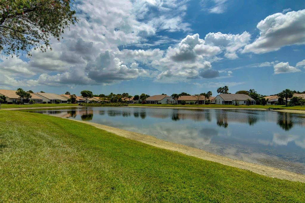 FLORAL LAKES 2 - Residential