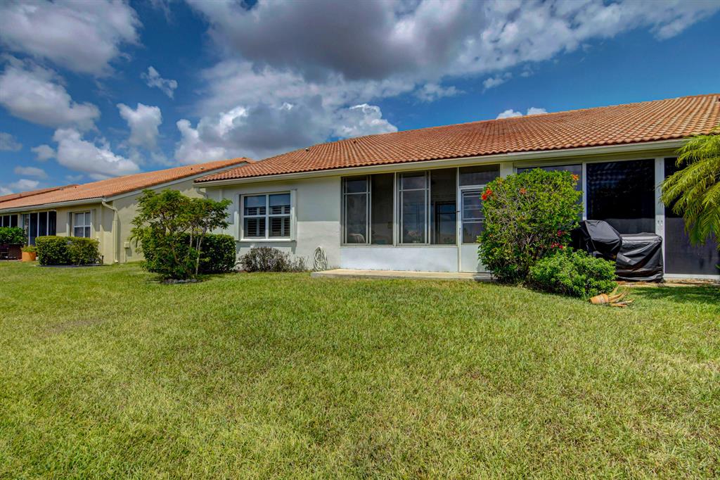 FLORAL LAKES 2 - Residential