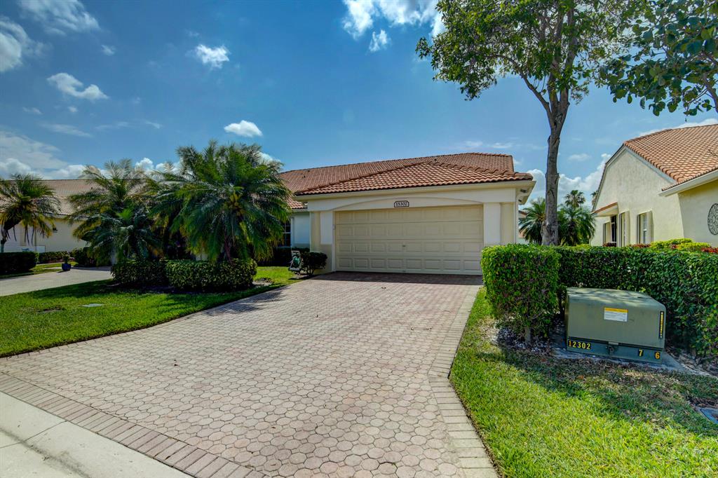 FLORAL LAKES 2 - Residential