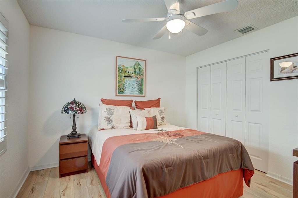 FLORAL LAKES 2 - Residential