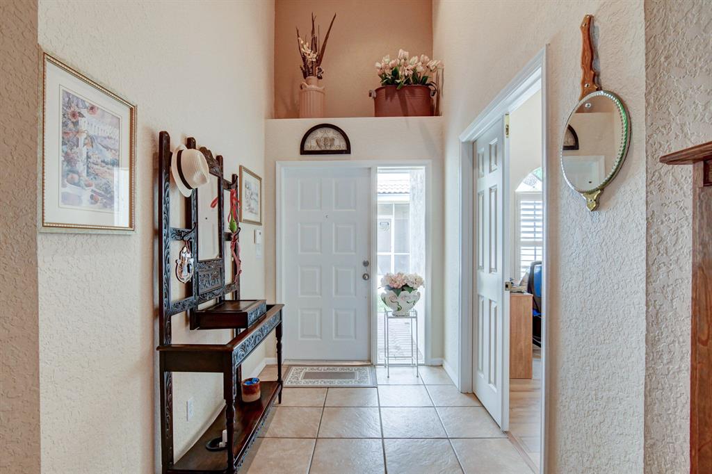 FLORAL LAKES 2 - Residential