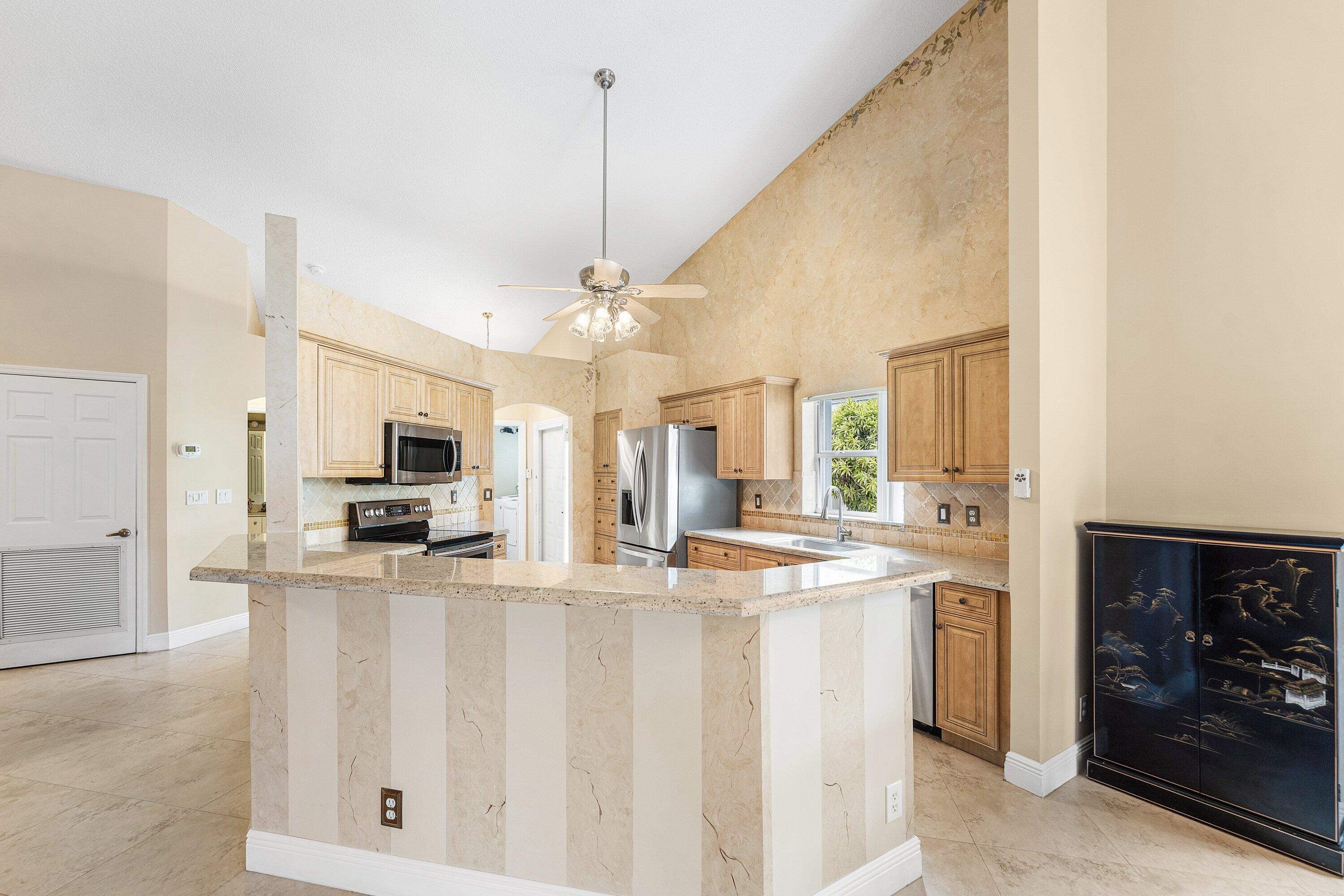 15458 Floral Club Road