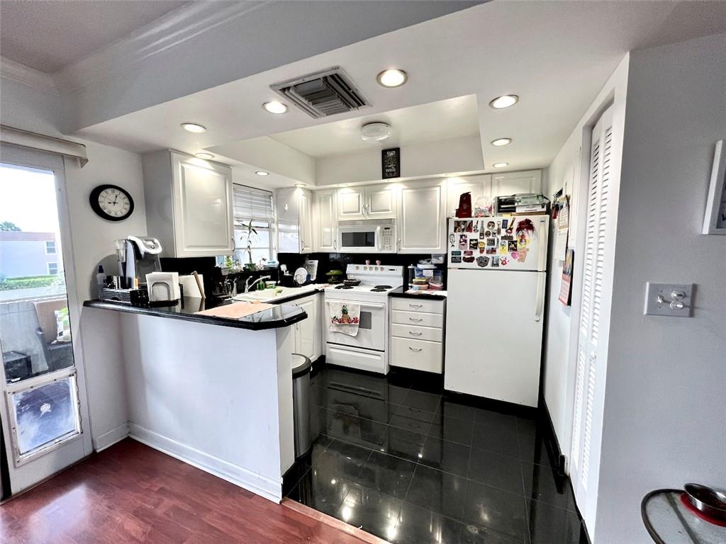 Portofino Gardens - Residential