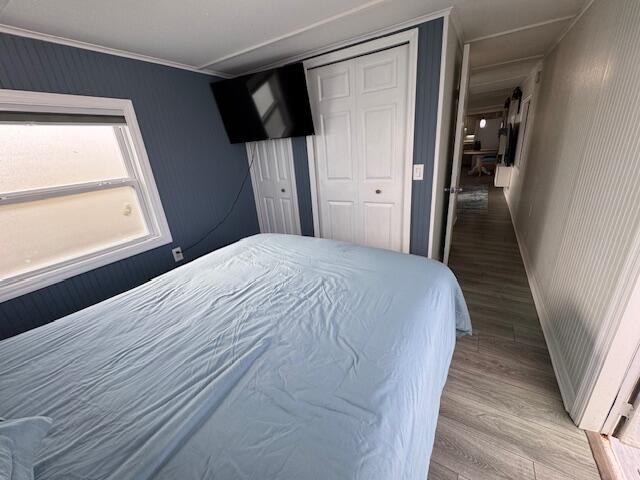 WHISPERING CREEK - Residential