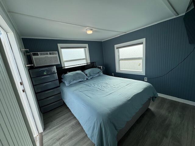 WHISPERING CREEK - Residential