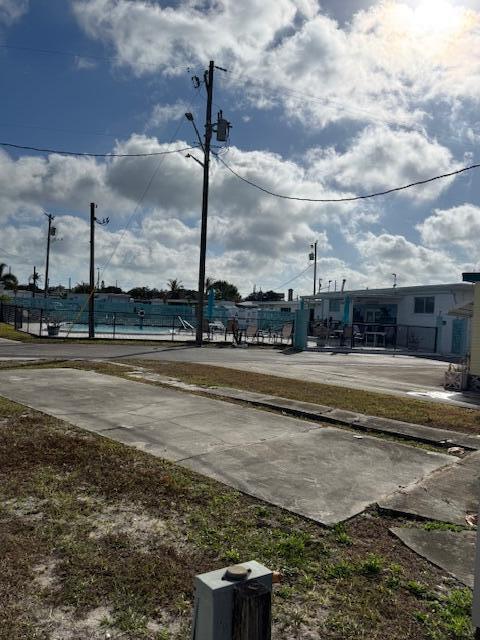 WHISPERING CREEK - Residential