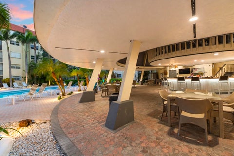 Tiny photo for 5300 NE 24TH Terrace #422C, Fort Lauderdale, FL 33308 (MLS # B26089329)