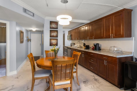 Tiny photo for 5300 NE 24TH Terrace #422C, Fort Lauderdale, FL 33308 (MLS # B26089329)