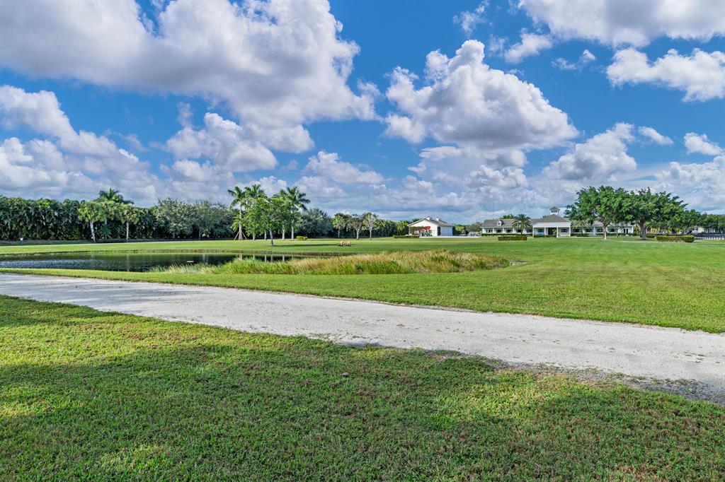 PALM BEACH POINT EAST - Residential