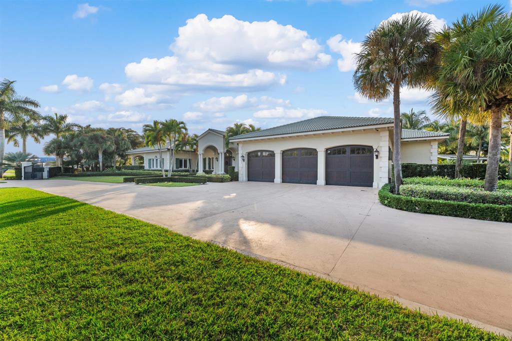 PALM BEACH POINT EAST - Residential