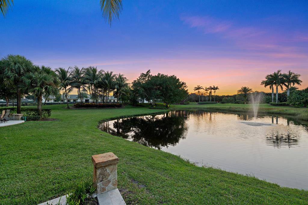 PALM BEACH POINT EAST - Residential