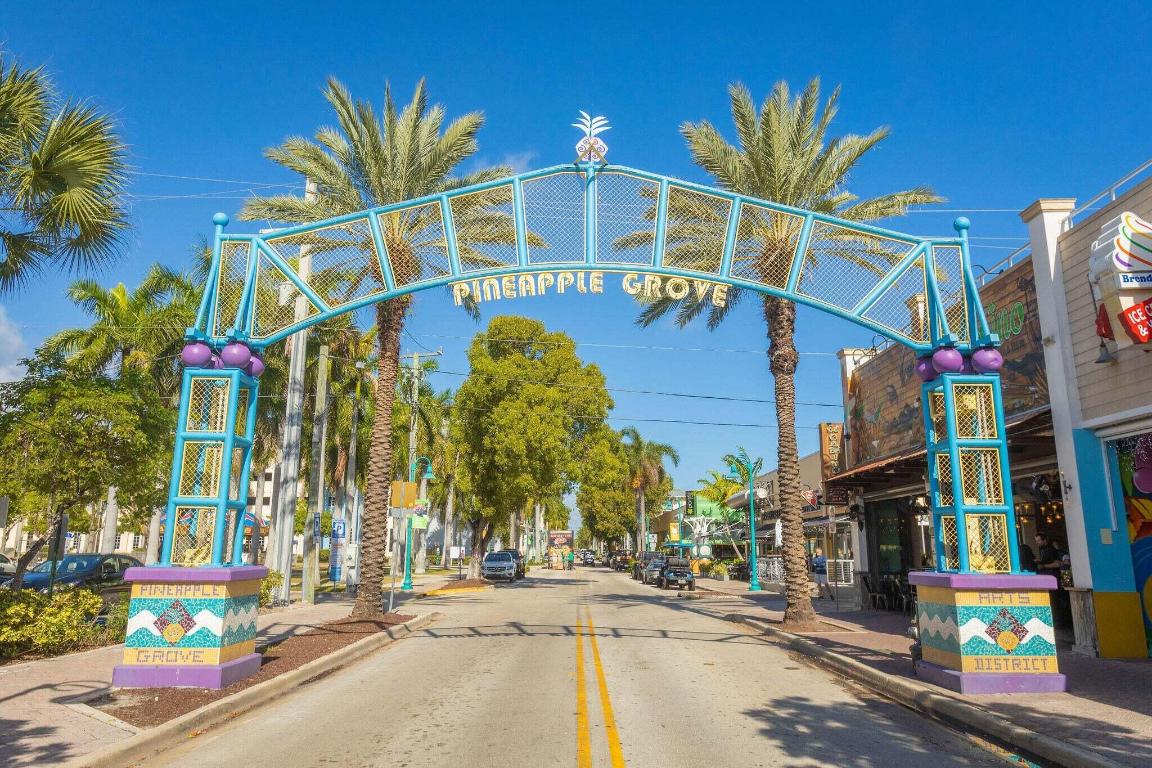 COURT OF DELRAY CONDO - Residential