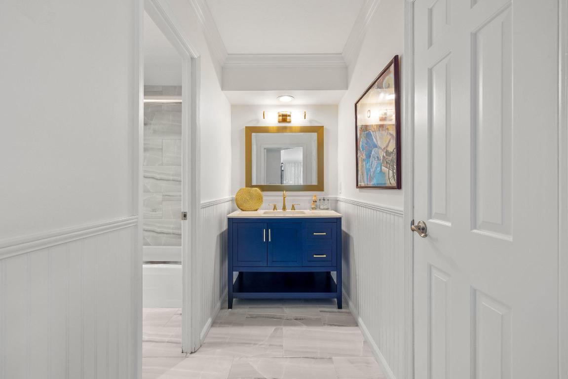 COURT OF DELRAY CONDO - Residential