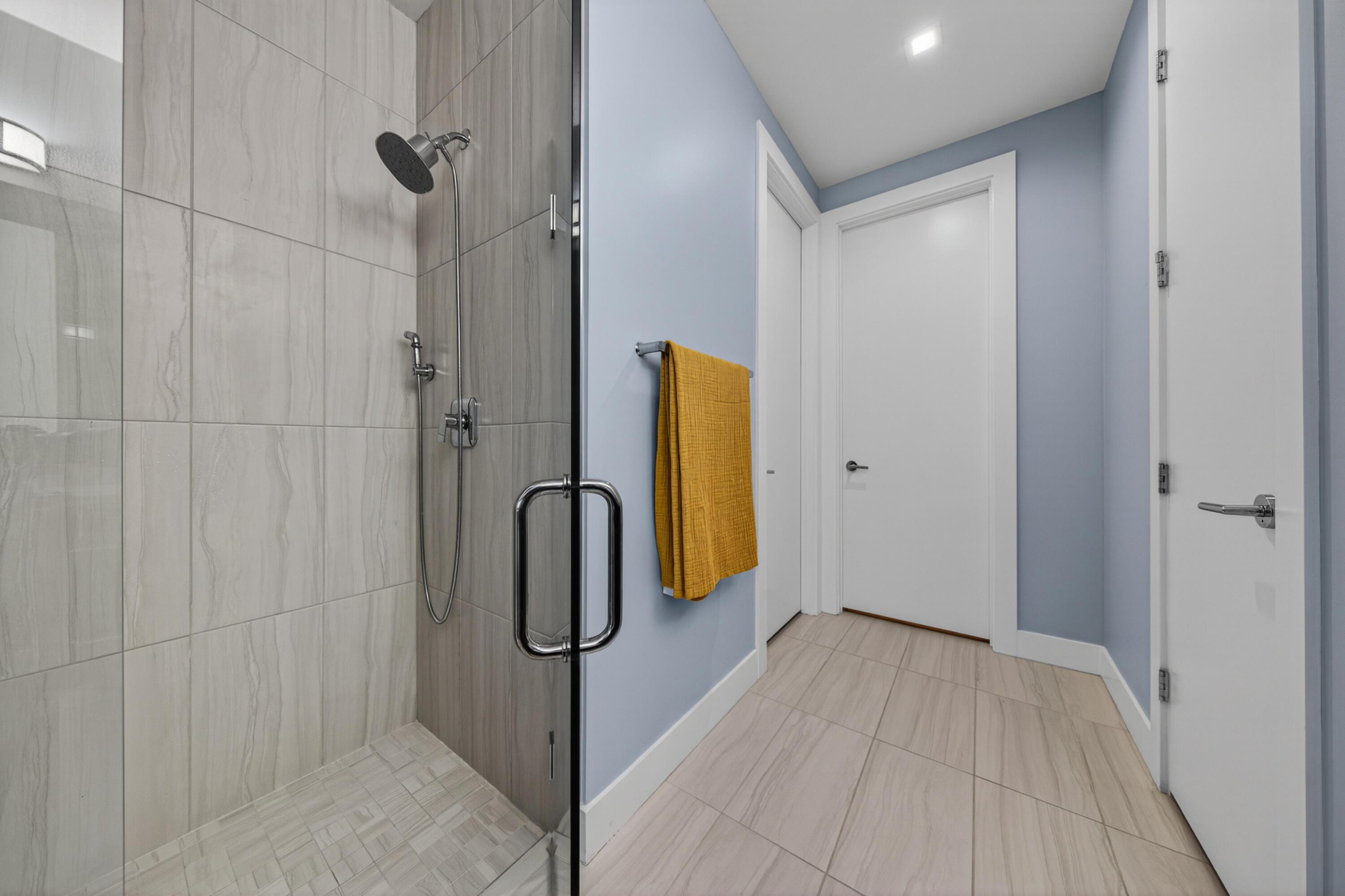 VILLAGE AT WILTON MANORS II - Residential