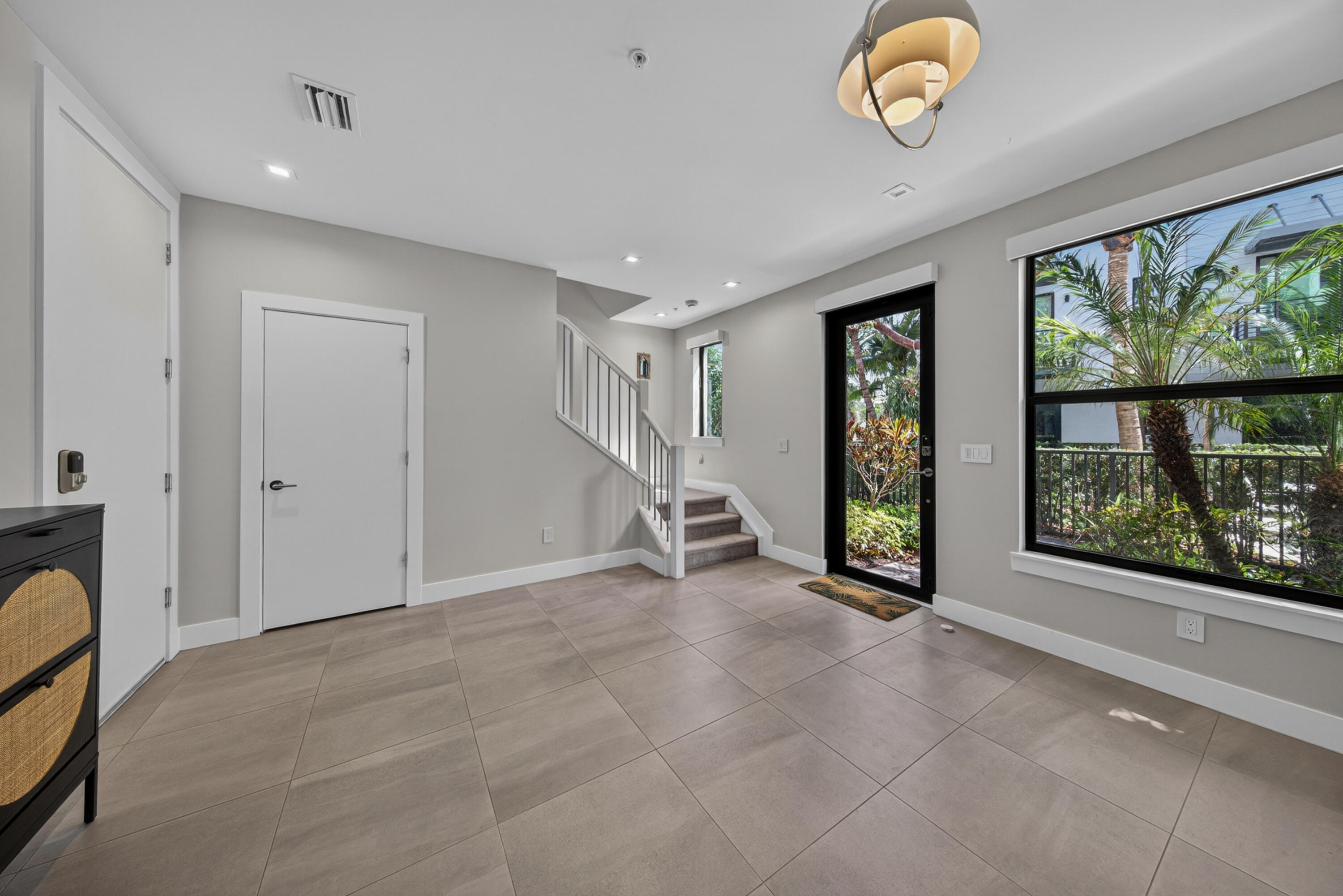 625 NE 22nd Drive