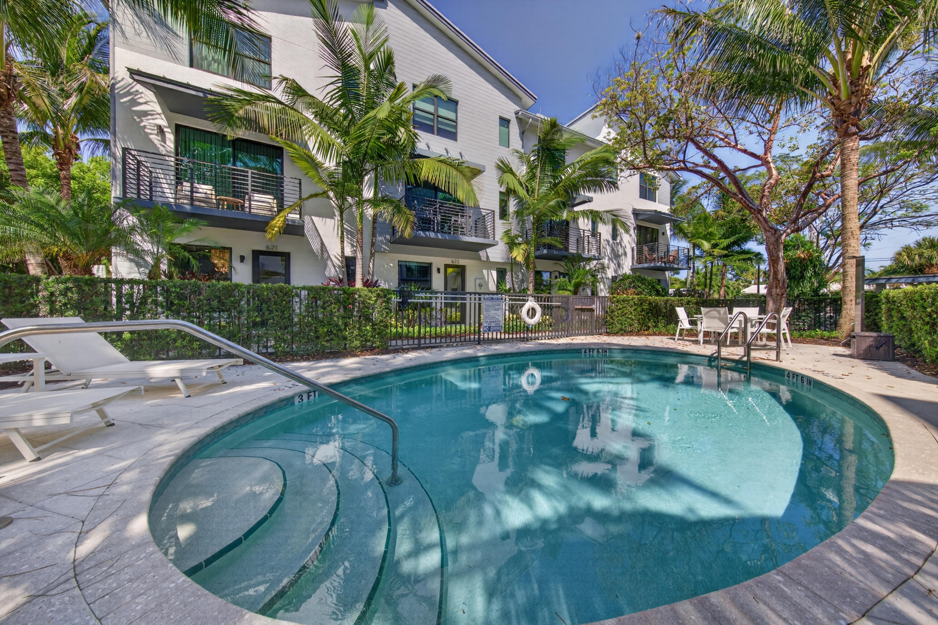 VILLAGE AT WILTON MANORS II - Residential