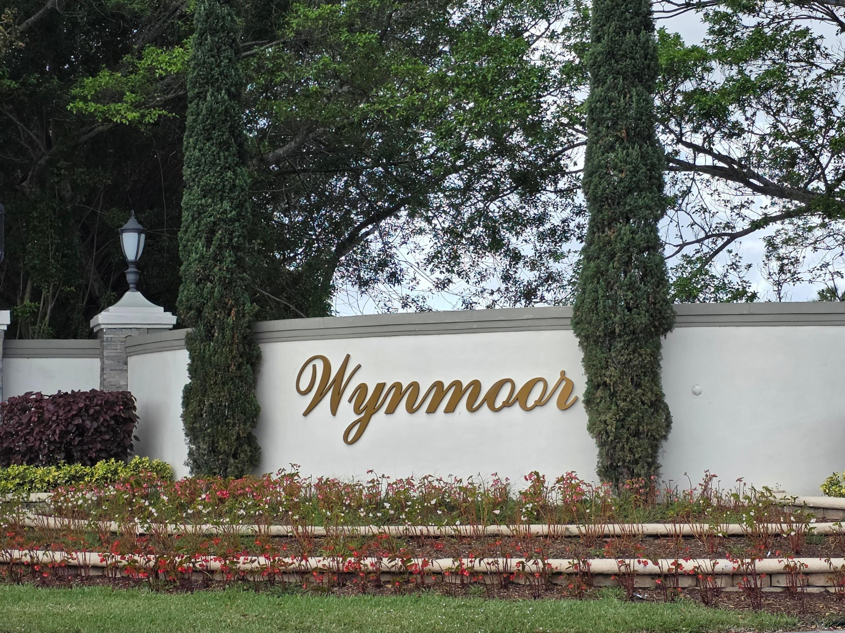 LUCAYA VILLAGE 1-B CONDO - Residential