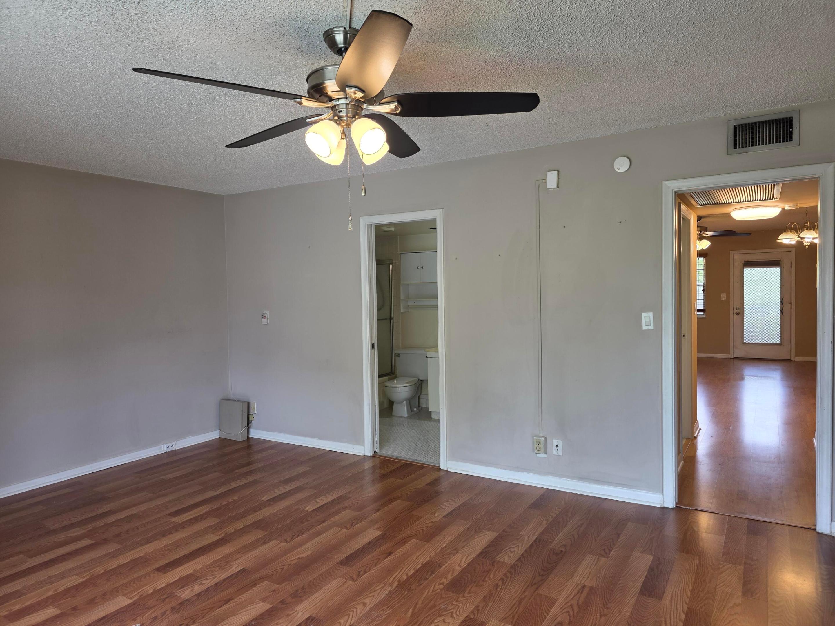 LUCAYA VILLAGE 1-B CONDO - Residential