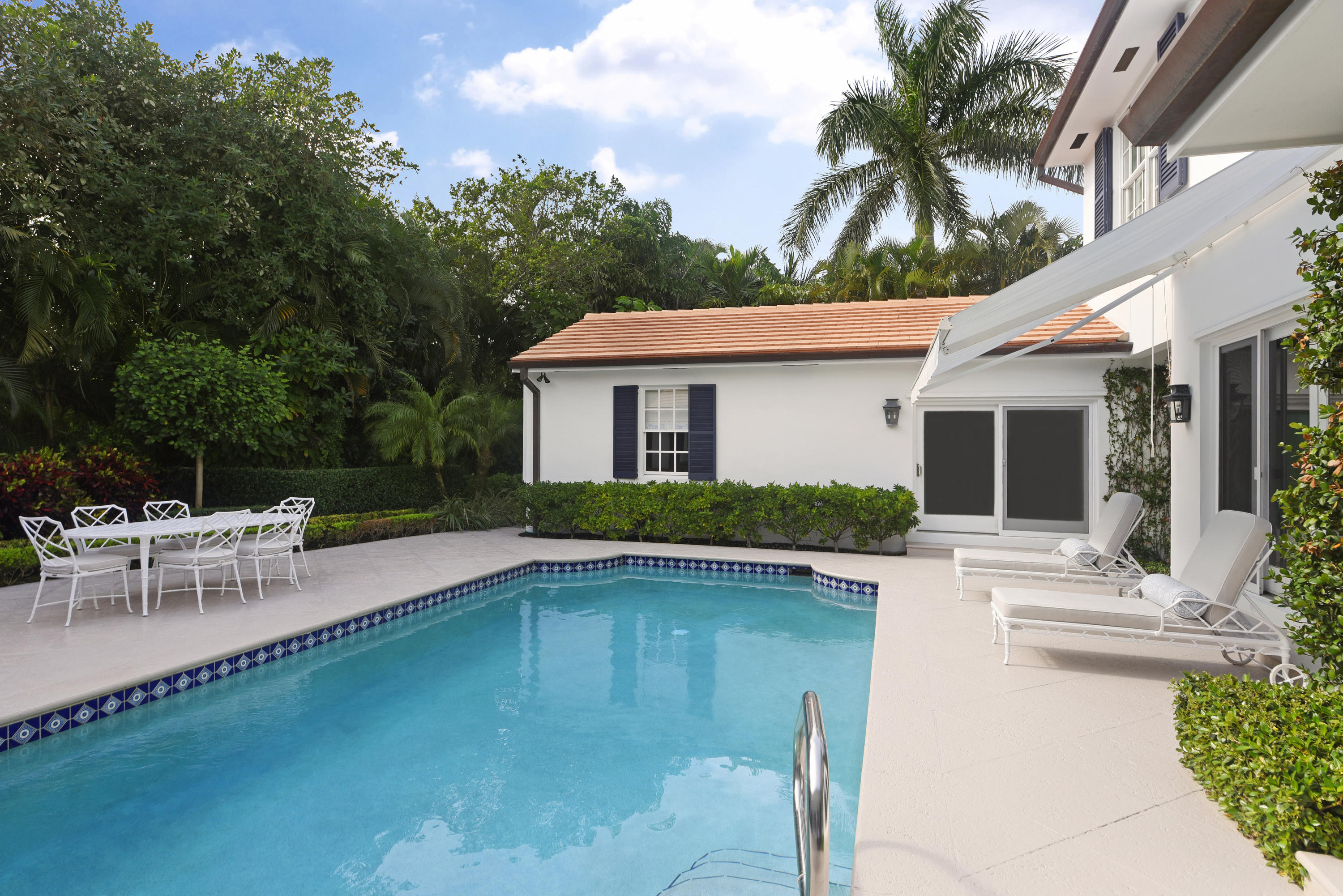 EAST SHORE ADD IN - Residential