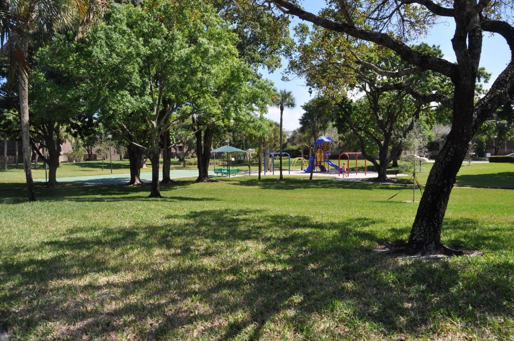 Photo of 1211 12TH Court, Palm Beach Gardens, FL 33410 (MLS # B26092958)