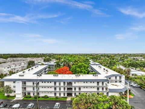 Tiny photo for 4025 N Federal Highway #312A, Oakland Park, FL 33308 (MLS # B26071614)