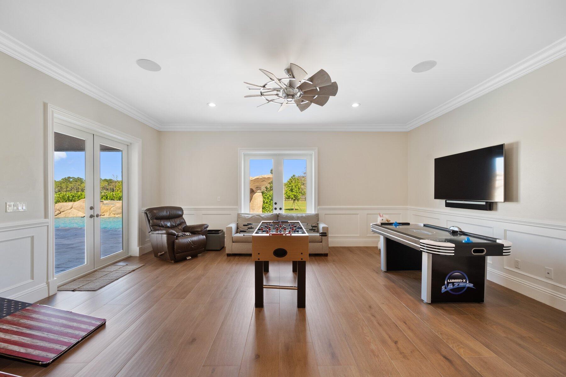 HOMELAND - Residential