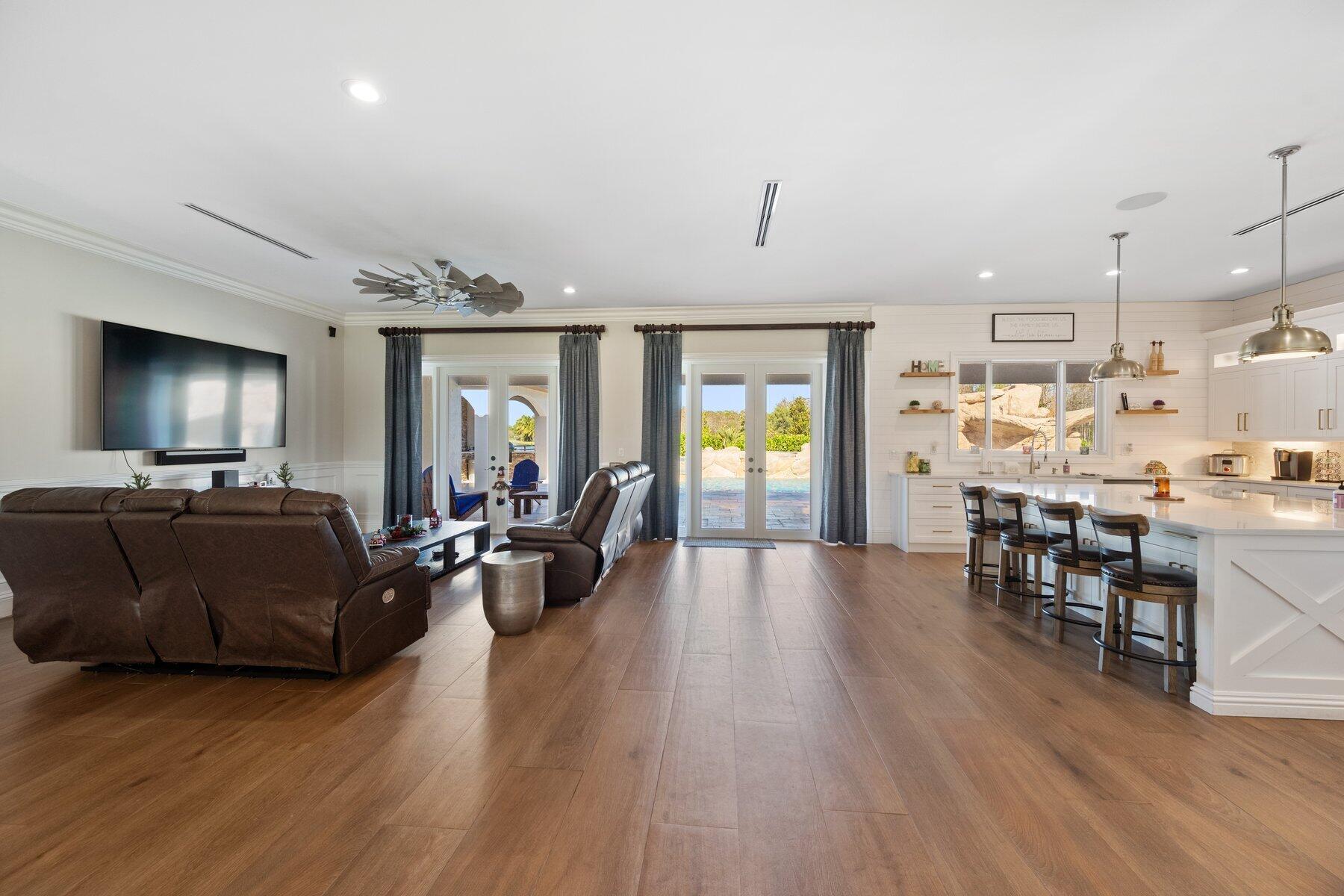 HOMELAND - Residential