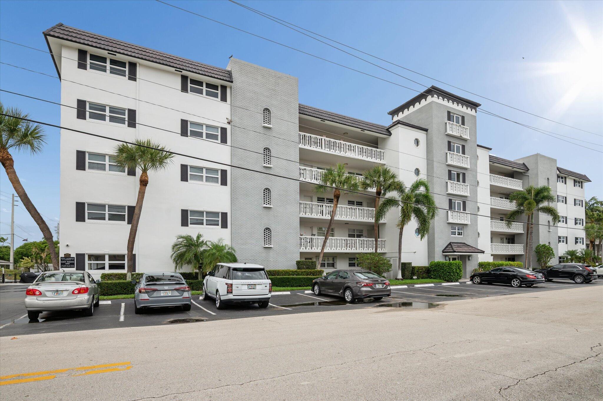 ROYAL LAUDERDALE LANDINGS CONDO - Residential