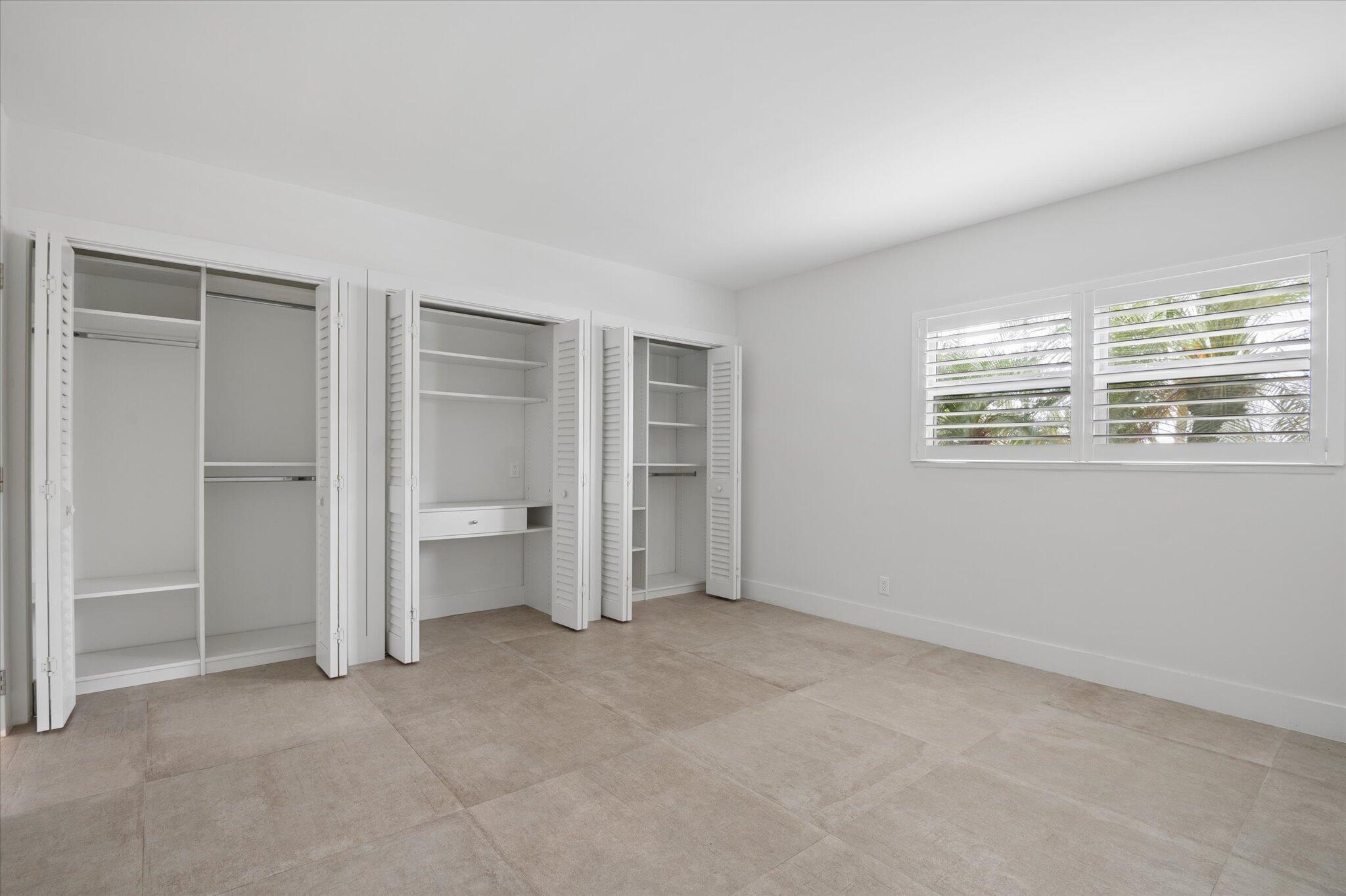 ROYAL LAUDERDALE LANDINGS CONDO - Residential