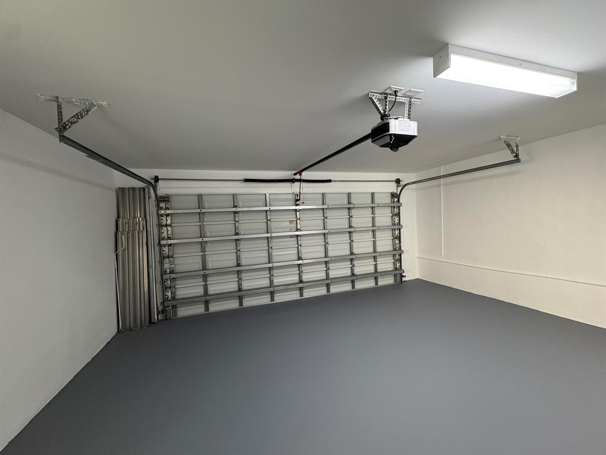 PINE HOLLOW ESTATES - Residential