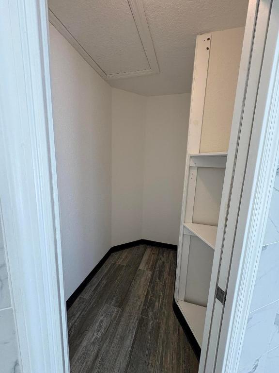 PINE HOLLOW ESTATES - Residential