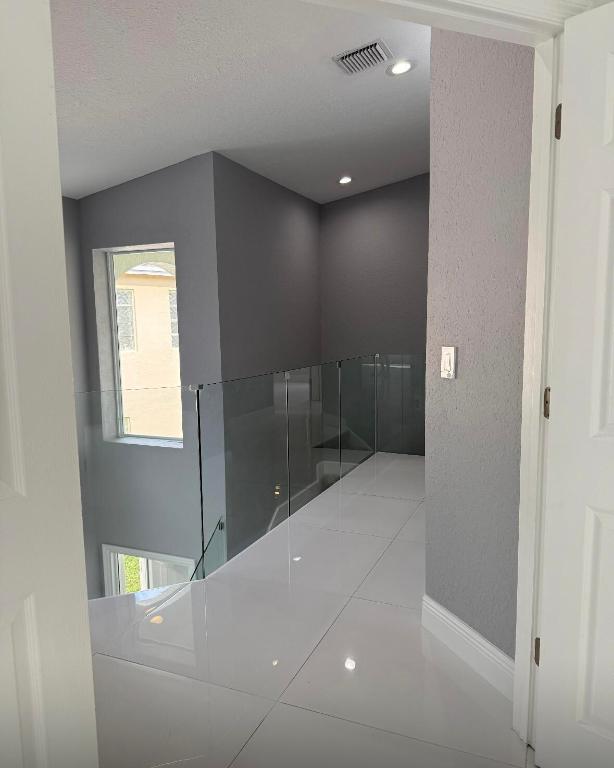 PINE HOLLOW ESTATES - Residential