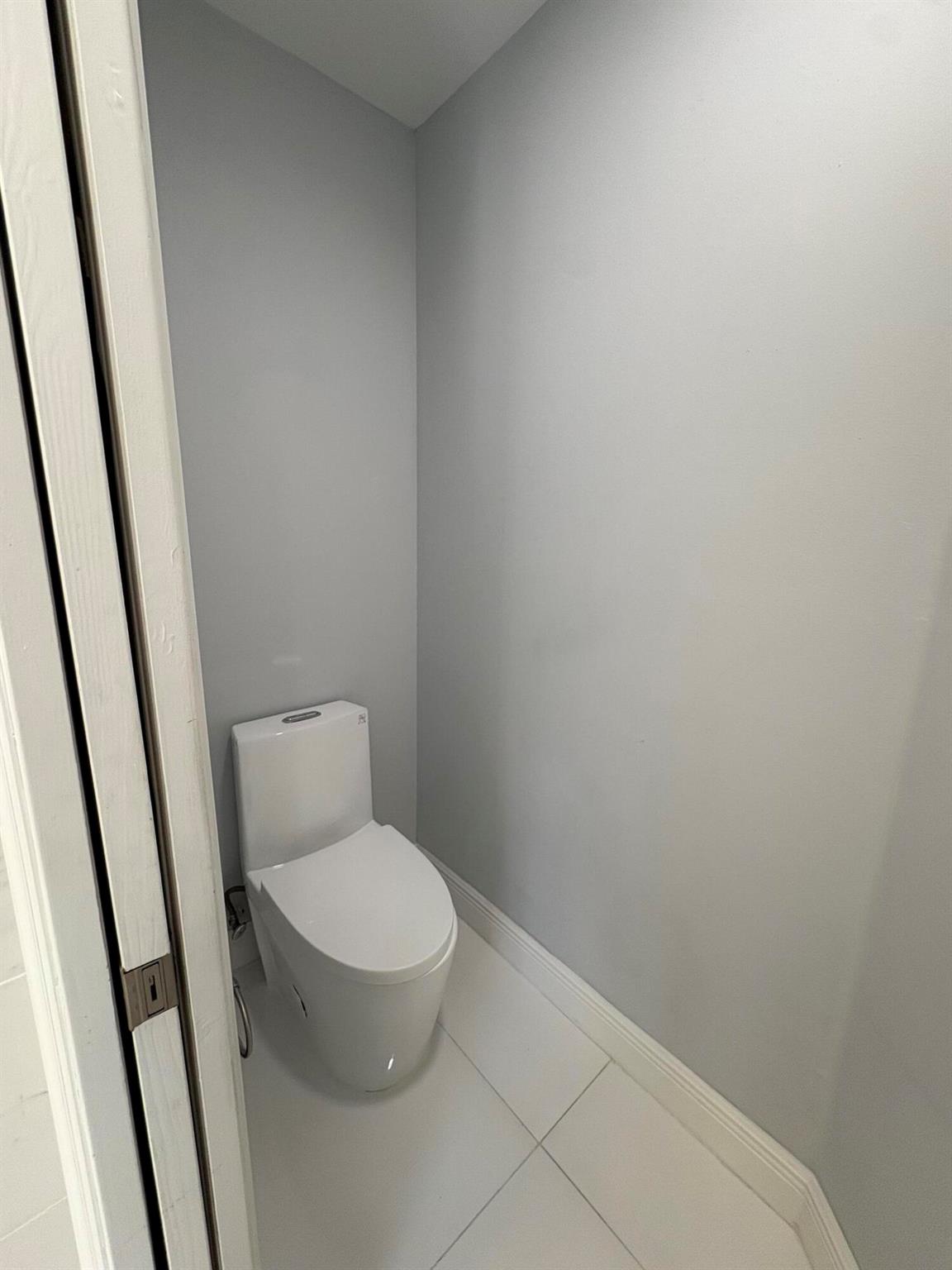 PINE HOLLOW ESTATES - Residential