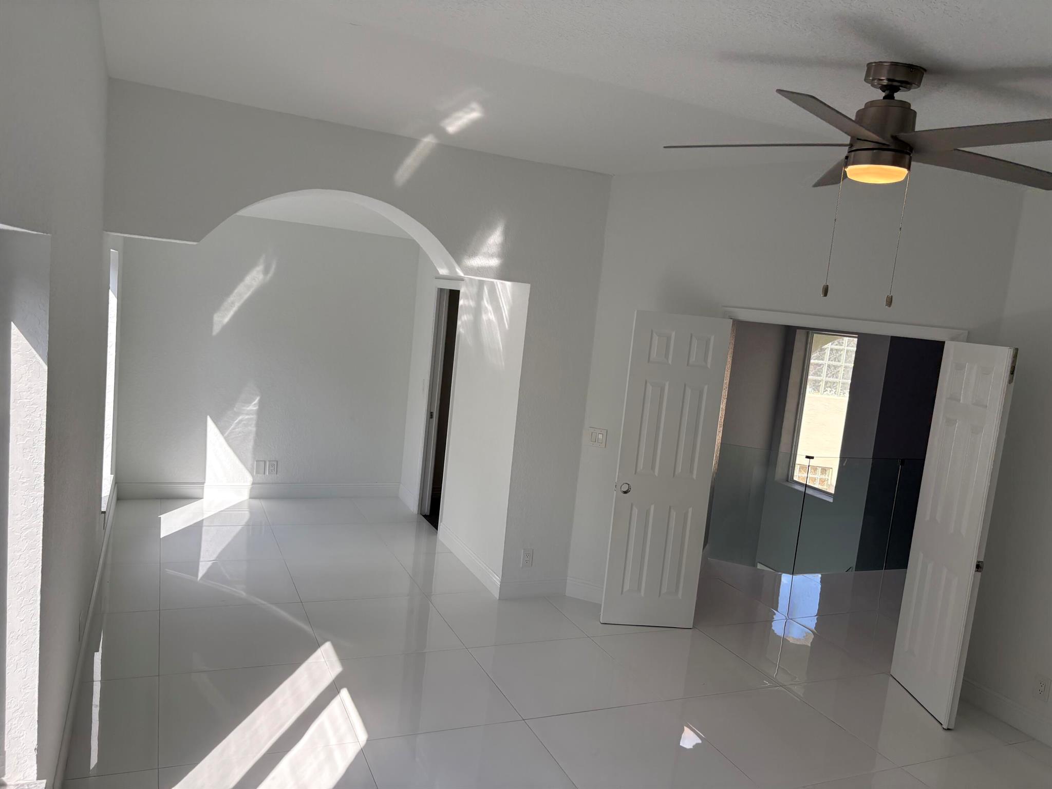 PINE HOLLOW ESTATES - Residential