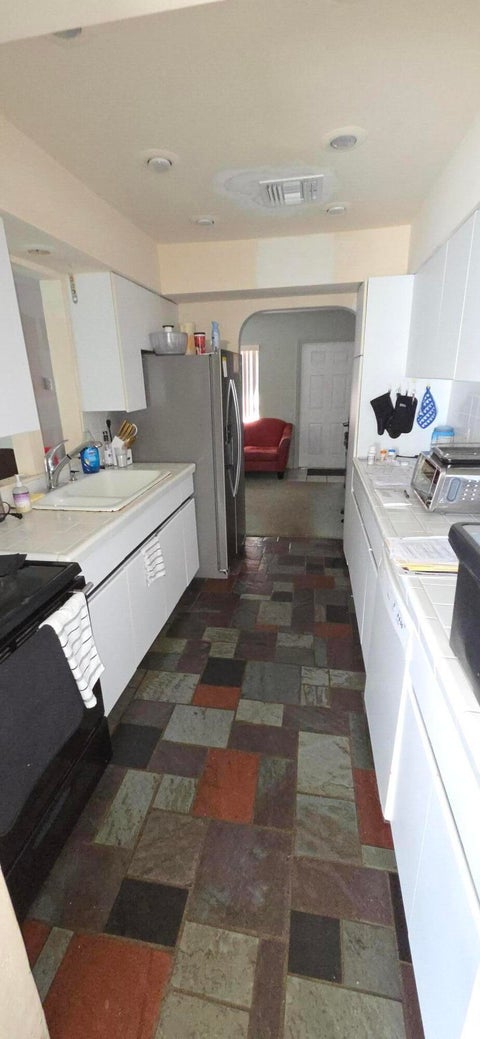 Tiny photo for 2448 NE 13TH Avenue, Pompano Beach, FL 33064 (MLS # B26089744)