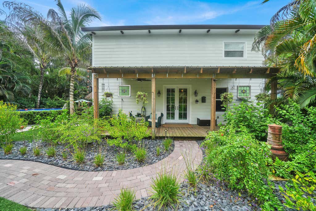 Photo of 13432 153RD Road N, Jupiter, FL 33478 (MLS # B26063661)