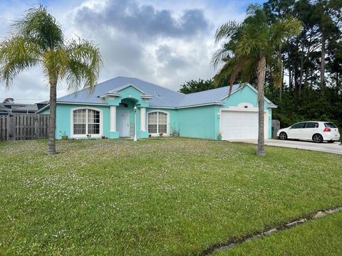 A home in Port St Lucie