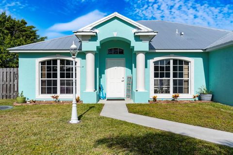 A home in Port St Lucie