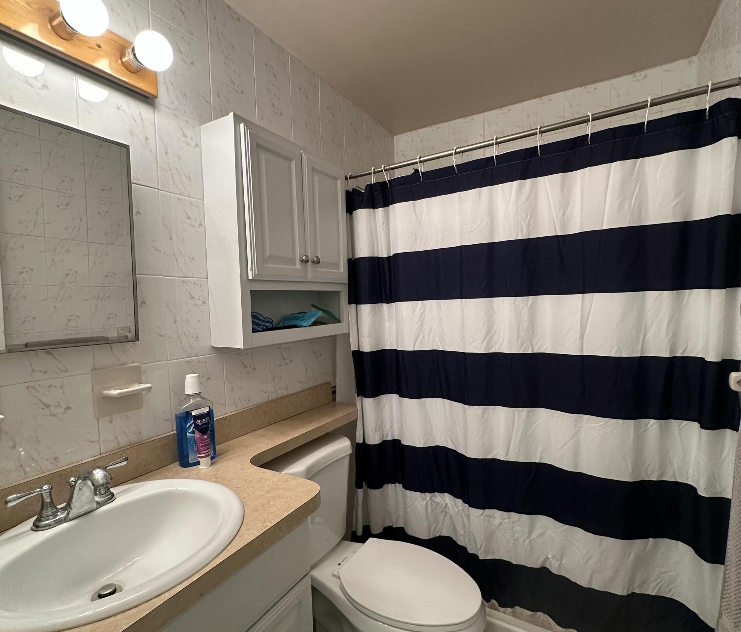 OCEAN VIEW SUBDIVISION REPLAT HOLLEY & MORGAN - Residential Lease