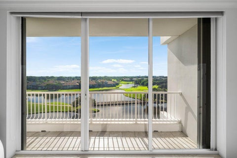 Tiny photo for 20320 FAIRWAY OAKS Drive #372, Boca Raton, FL 33434 (MLS # B26078923)
